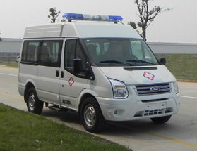 江鈴全順牌JX5049XJHMJ型救護(hù)車(chē)