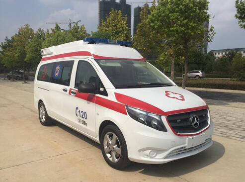 奔馳威霆救護(hù)車(chē)